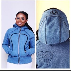 Lululemon Scuba Hoodie size 4 skull on back 💀